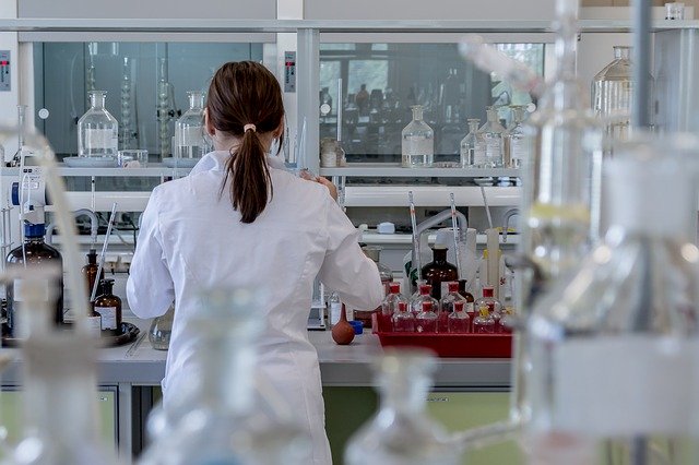 A lab technician working on pharmaceutical manufacturing.