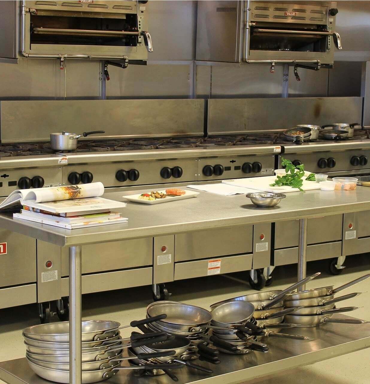 Commercial kitchen